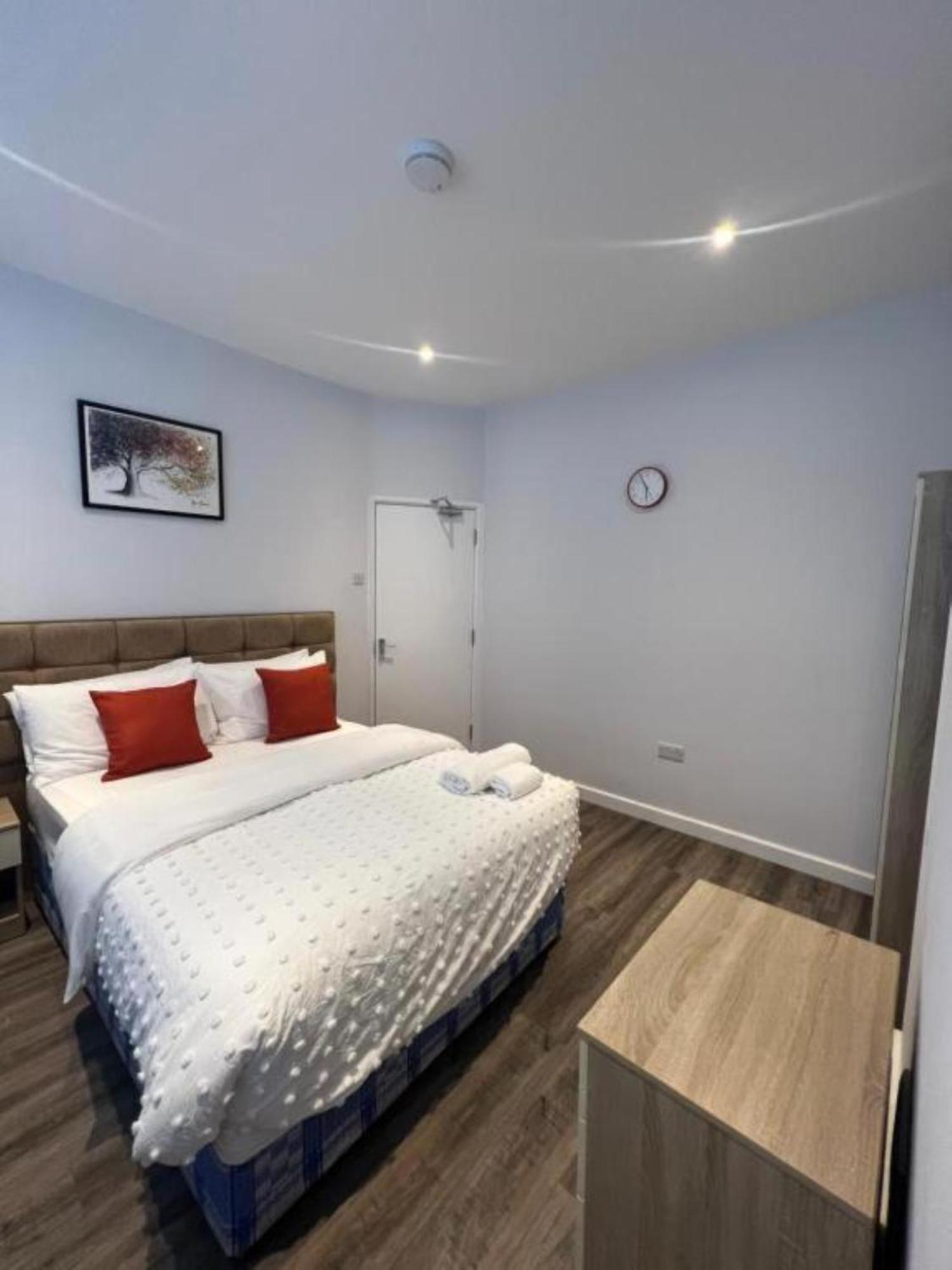 Spencer Bridge House By Afl Northampton